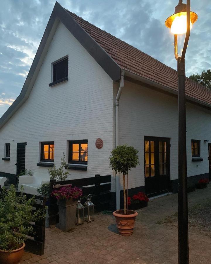 Atelier Onder De Notenboom Appeltern Exterior foto